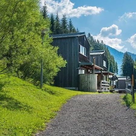 Wood Chalet In Styria With Terrace בקתה